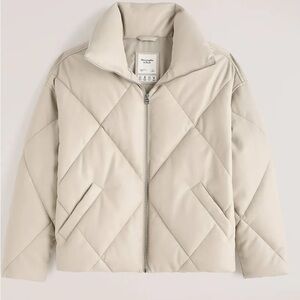Abercrombie & Fitch Oversized Vegan Leather Diamond Puffer Coat